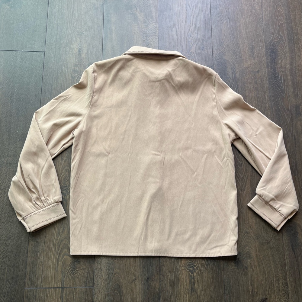 Free Style Button-Up Shirt - Picture 2 of 12